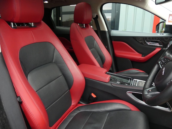 Used Jaguar F-Pace 2016 for sale - 76270200: Photo 2