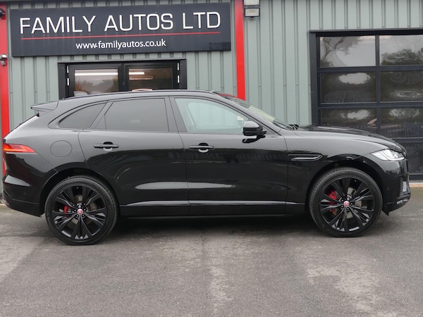 Used Jaguar F-Pace 2016 for sale - 76270200: Photo 6