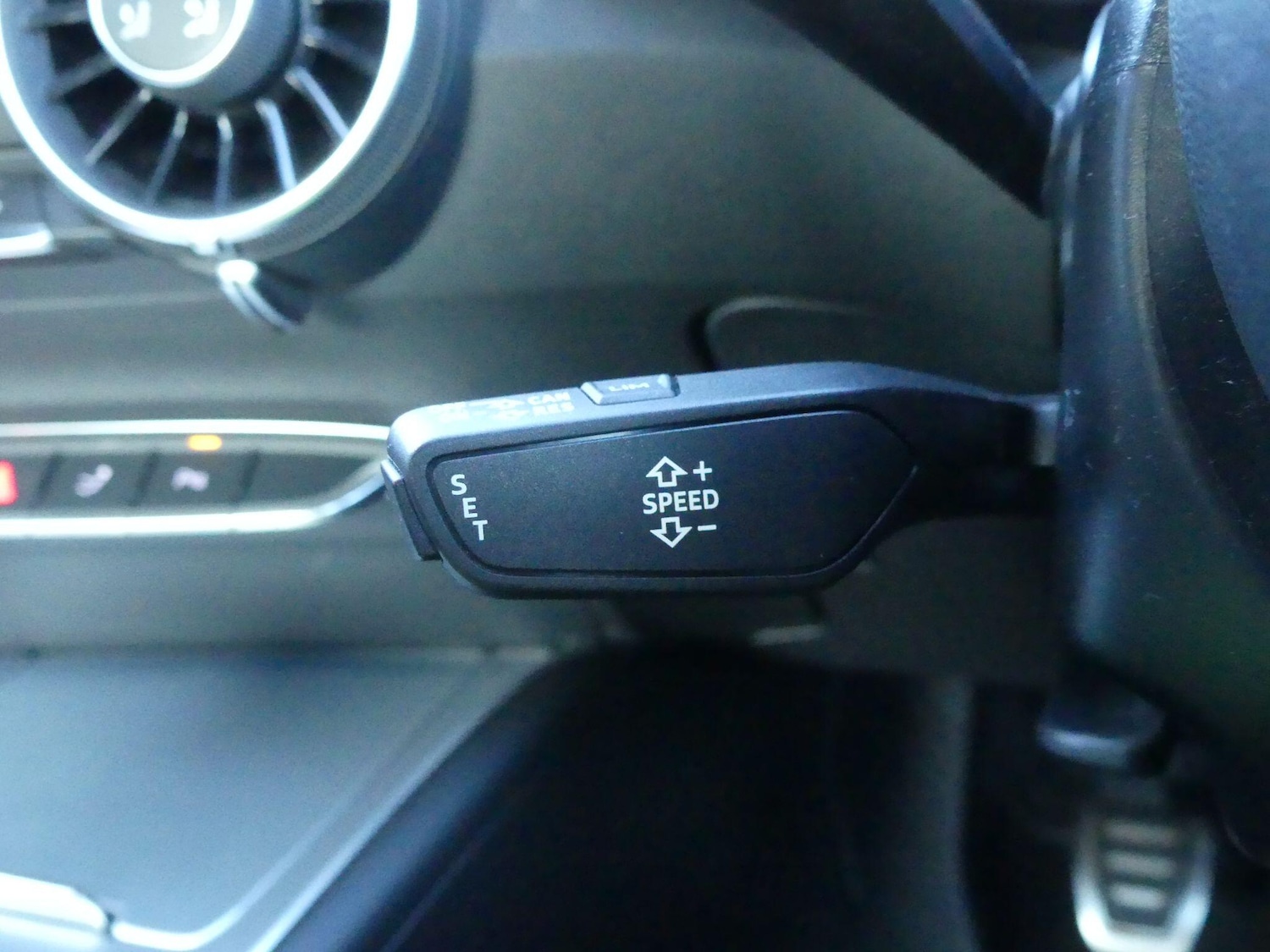 Used Audi TT 2019 for sale - 77330997: Photo 23