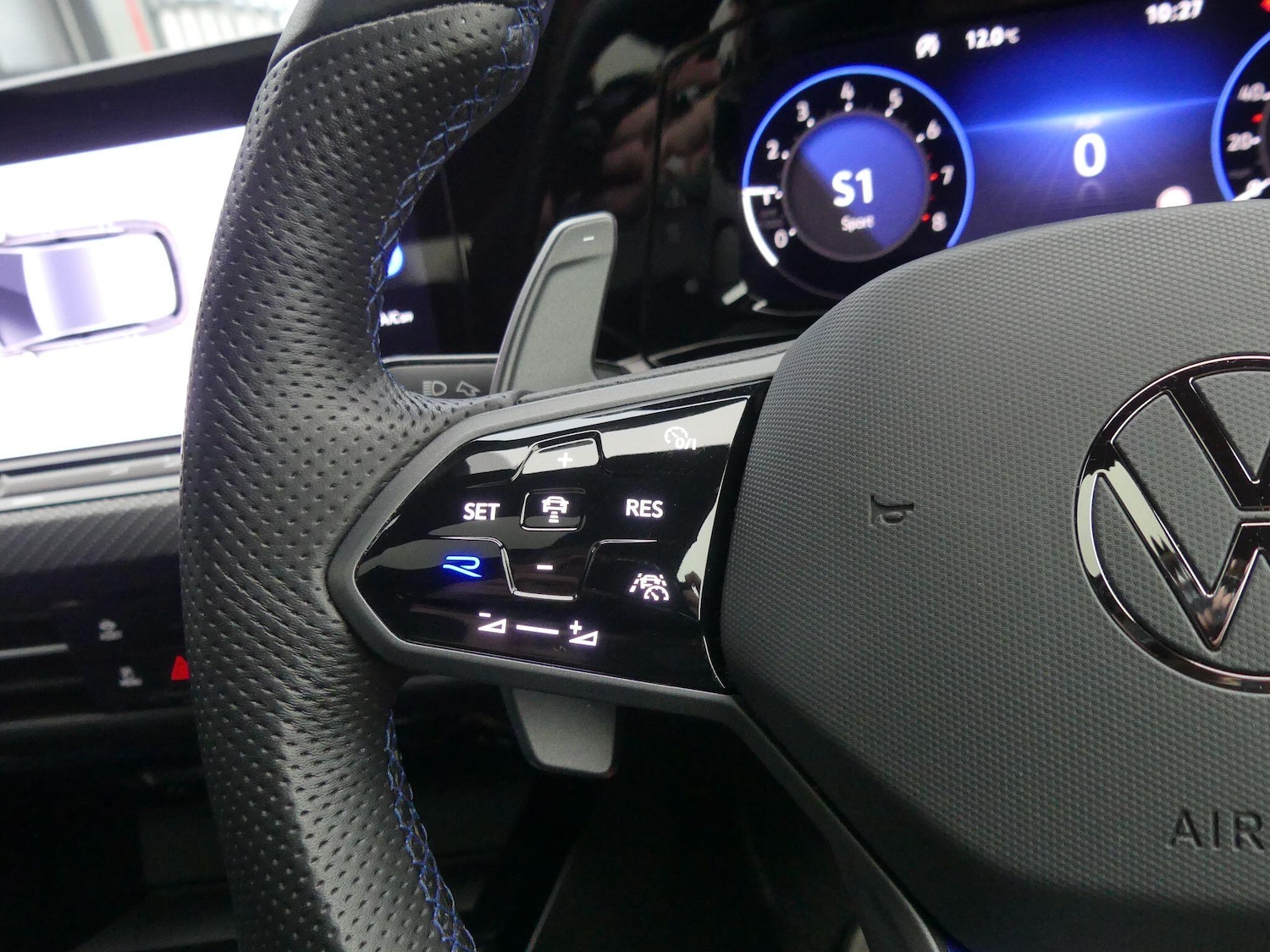 Used Volkswagen Golf 2023 for sale - 76993254: Photo 25