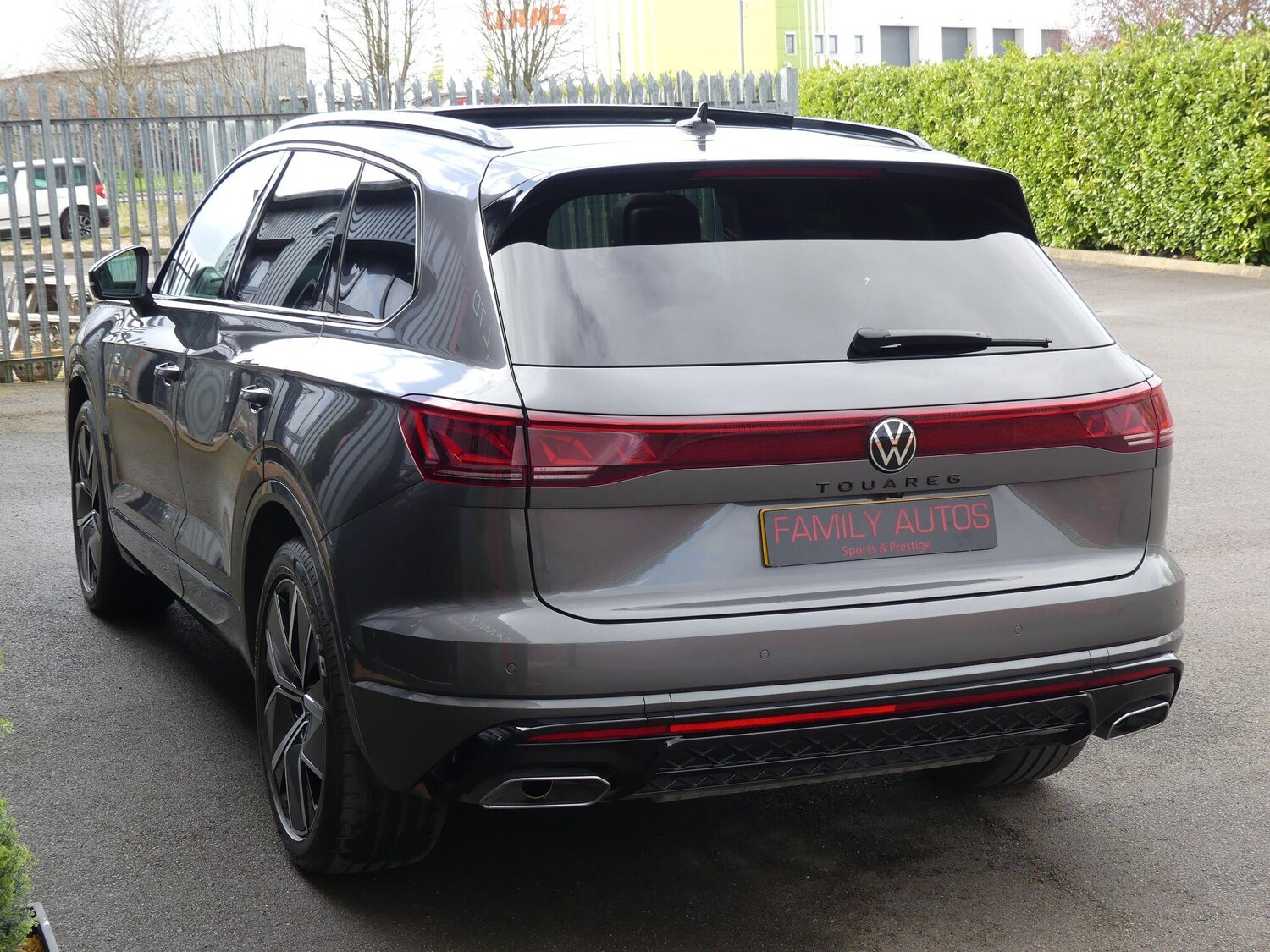 Used Volkswagen Touareg 2025 for sale - 78100175: Photo 10