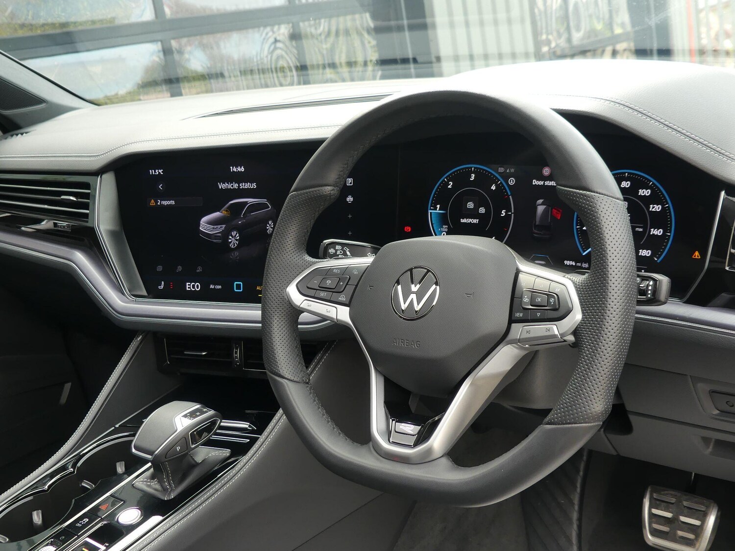 Used Volkswagen Touareg 2025 for sale - 78100175: Photo 13