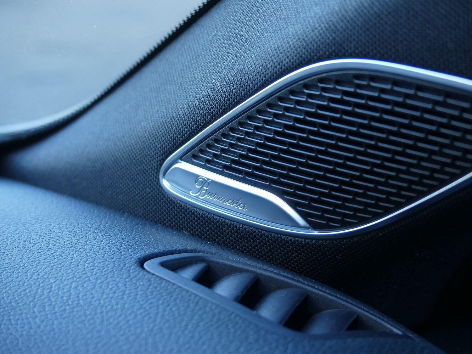 Used Mercedes-Benz CLA 2023 for sale - 76388815: Photo 23