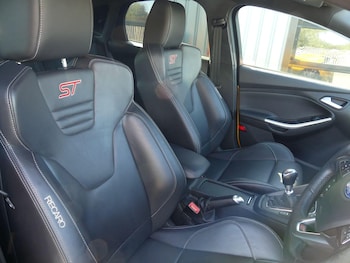 Used Ford Focus 2015 for sale - 75884367: Photo