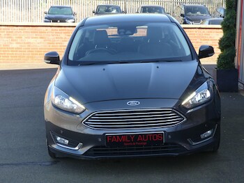 Used Ford Focus 2017 for sale - 77939822: Photo