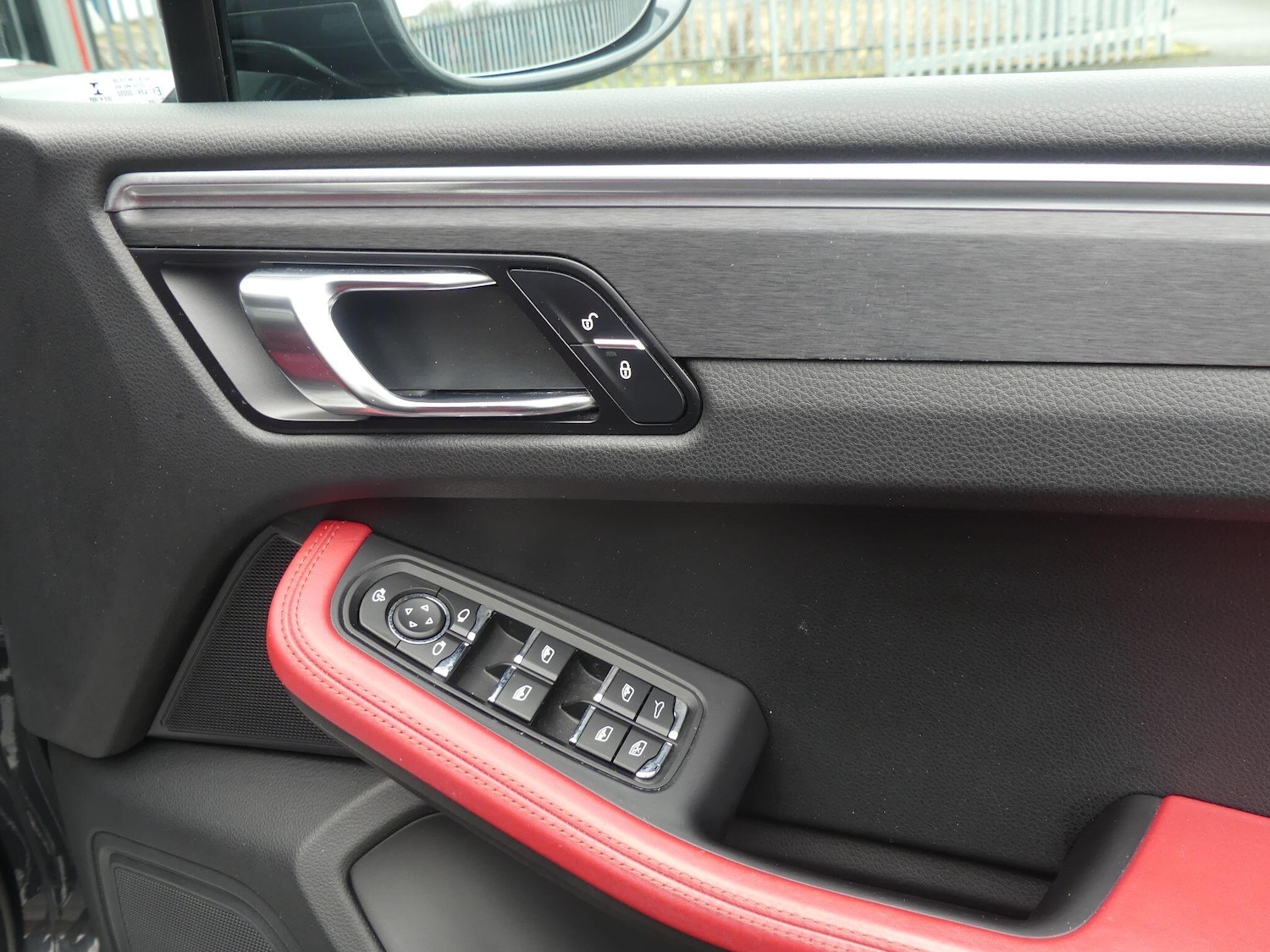 Used Porsche Macan 2017 for sale - 77646274: Photo 13