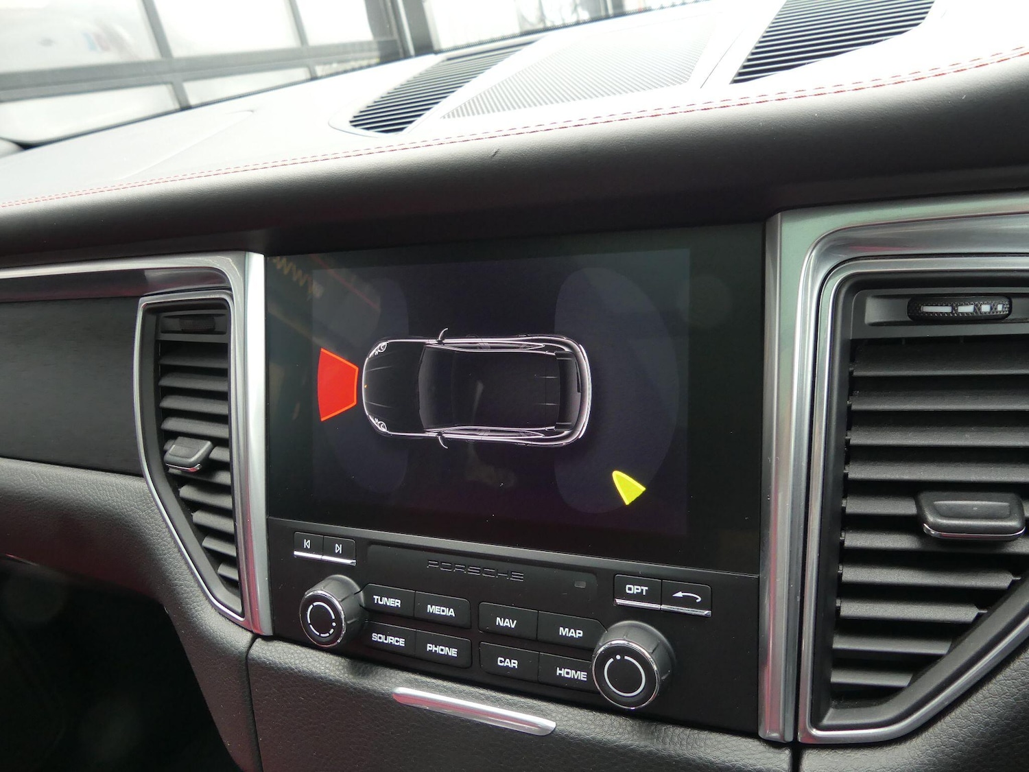 Used Porsche Macan 2017 for sale - 77646274: Photo 18