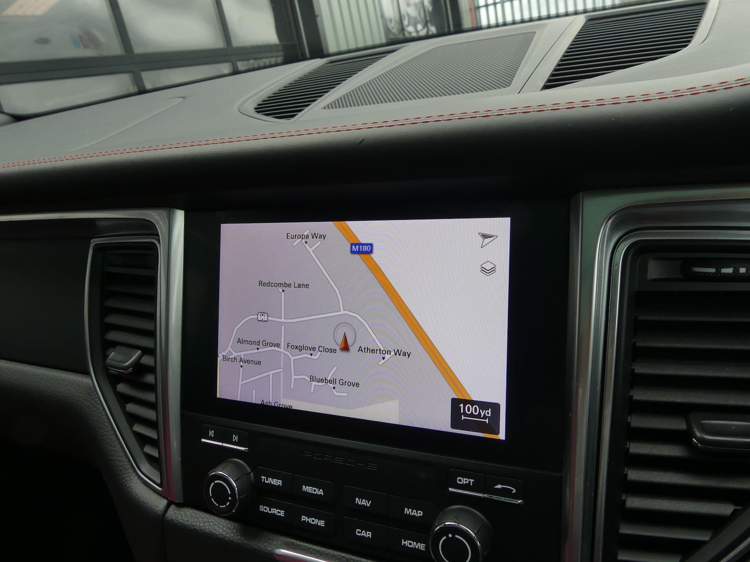 Used Porsche Macan 2017 for sale - 77646274: Photo 20