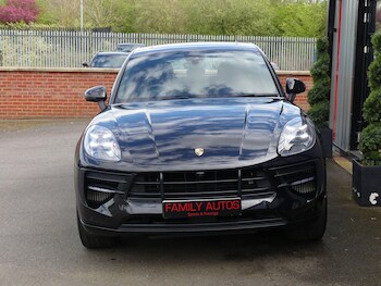 Used Porsche Macan 2020 for sale - 78245115: Photo