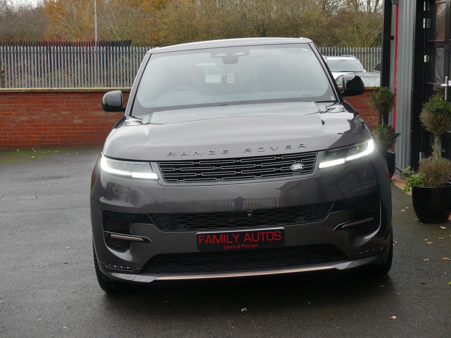 Used Land Rover Range Rover Sport 2022 for sale - 76823404: Photo 4