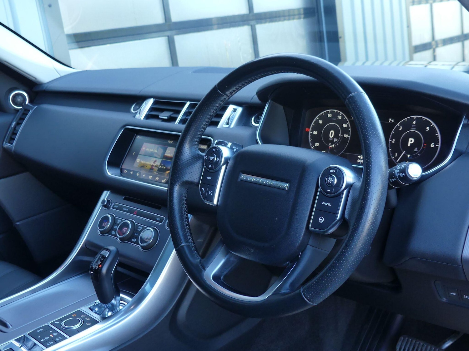 Used Land Rover Range Rover Sport 2017 for sale - 77314690: Photo 12