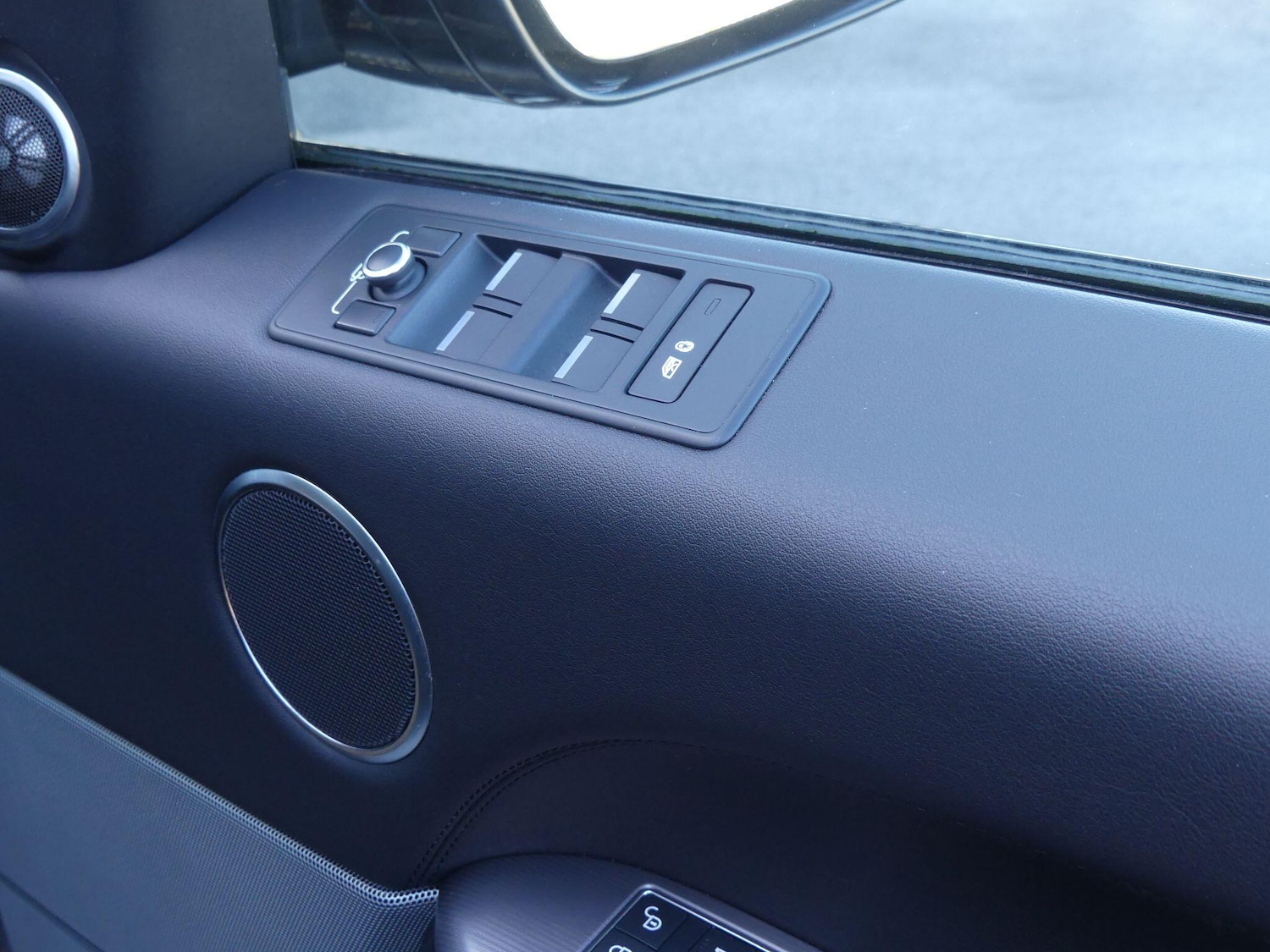 Used Land Rover Range Rover Sport 2017 for sale - 77314690: Photo 13