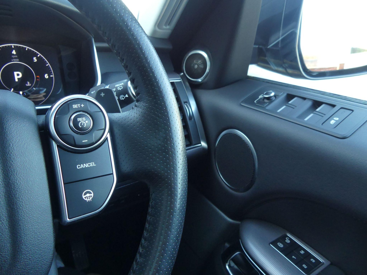 Used Land Rover Range Rover Sport 2017 for sale - 77314690: Photo 23