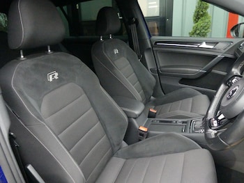 Used Volkswagen Golf 2019 for sale - 77411978: Photo