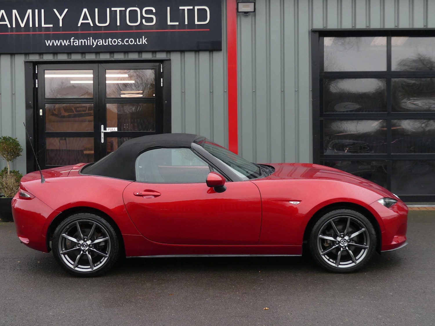 Used Mazda MX-5 2016 for sale - 76562347: Photo 7