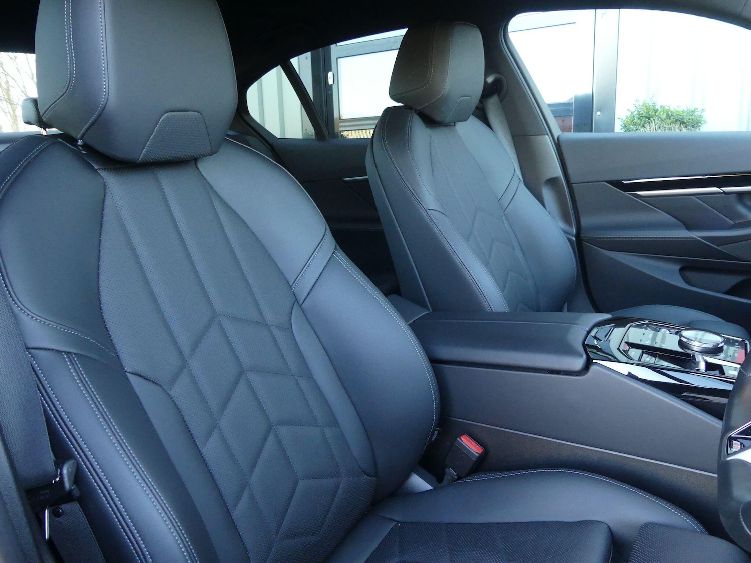 Used BMW 5 Series 2024 for sale - 77156541: Photo 14