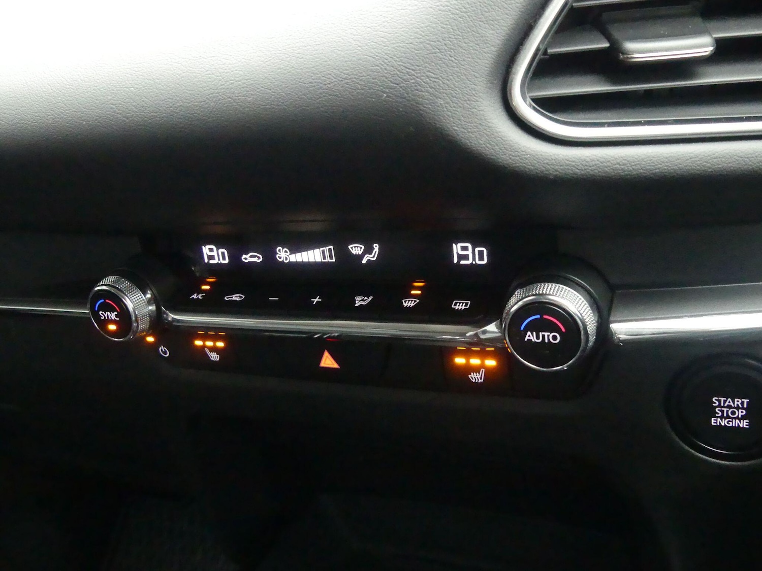 Used Mazda CX-30 2024 for sale - 77278560: Photo 15