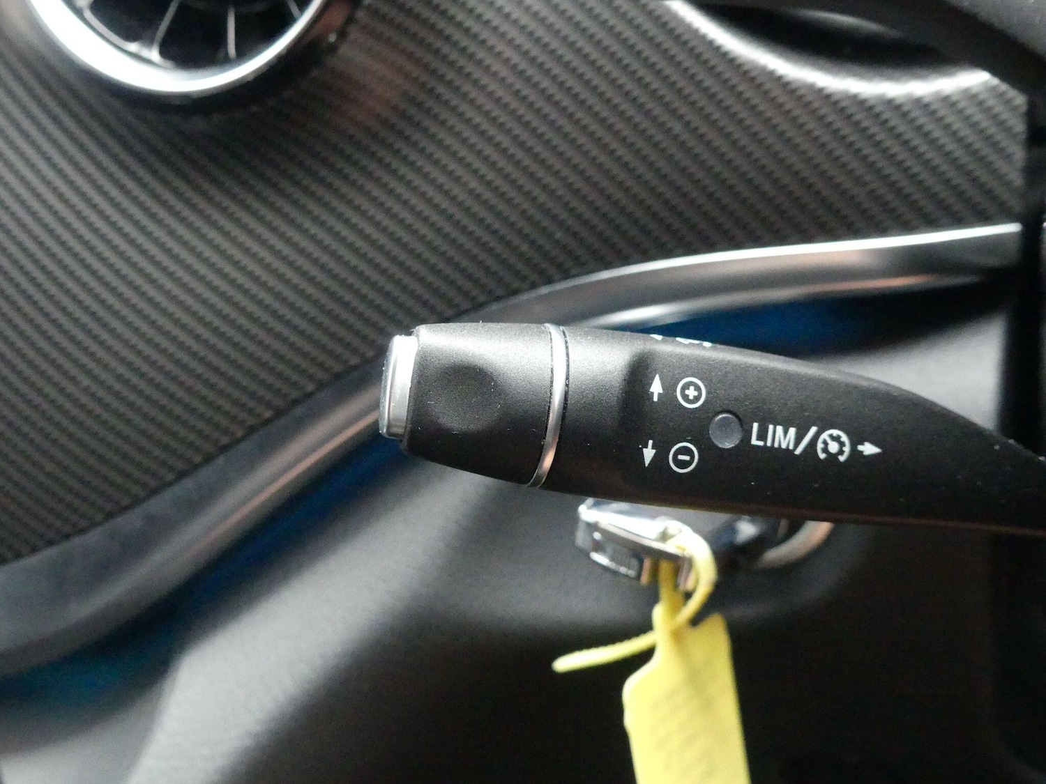 Used Mercedes-Benz V-Class 2024 for sale - 77723287: Photo 24