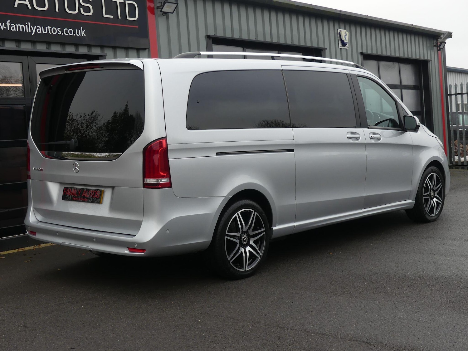 Used Mercedes-Benz V-Class 2024 for sale - 77723287: Photo 7