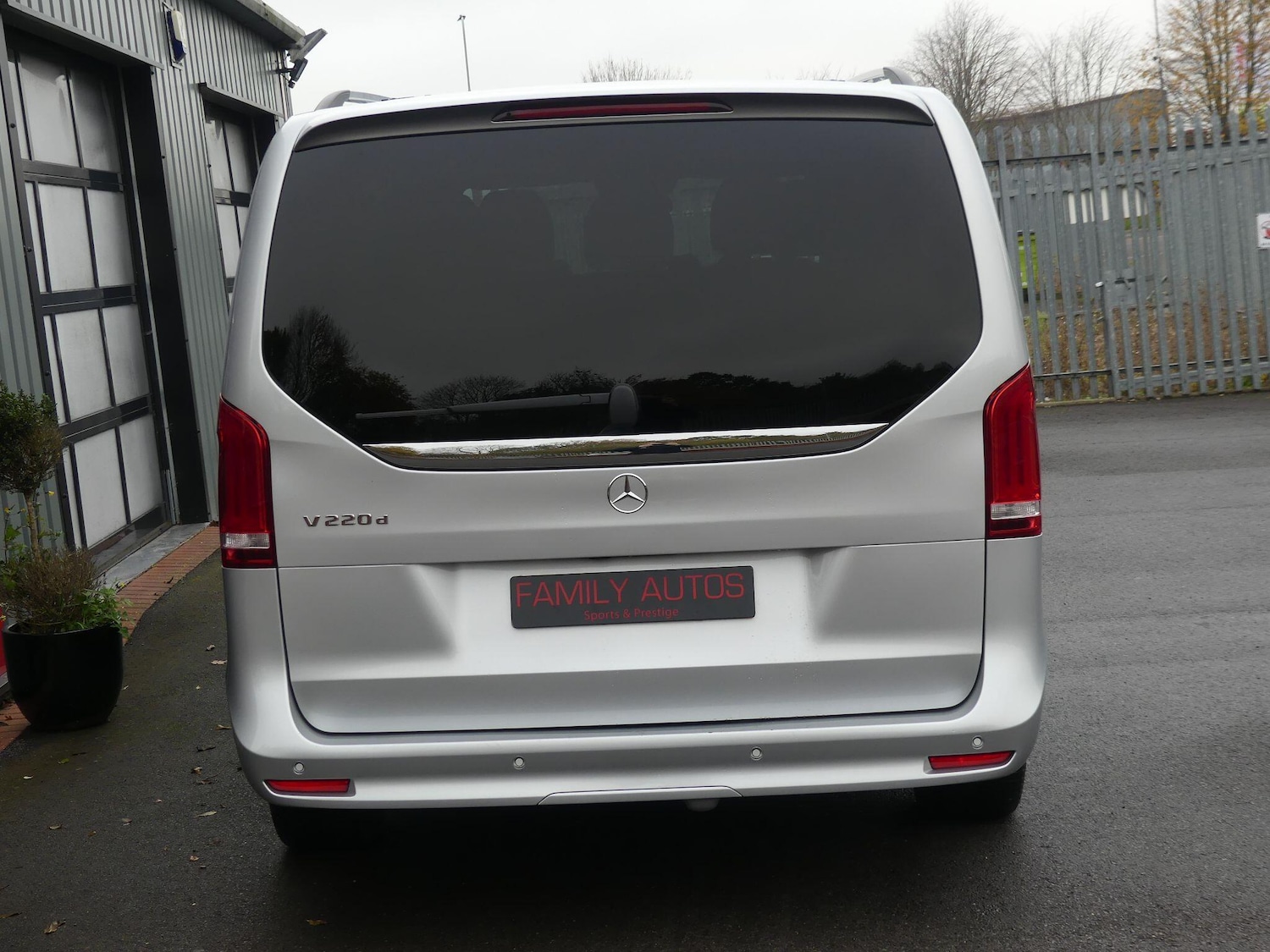 Used Mercedes-Benz V-Class 2024 for sale - 77723287: Photo 9