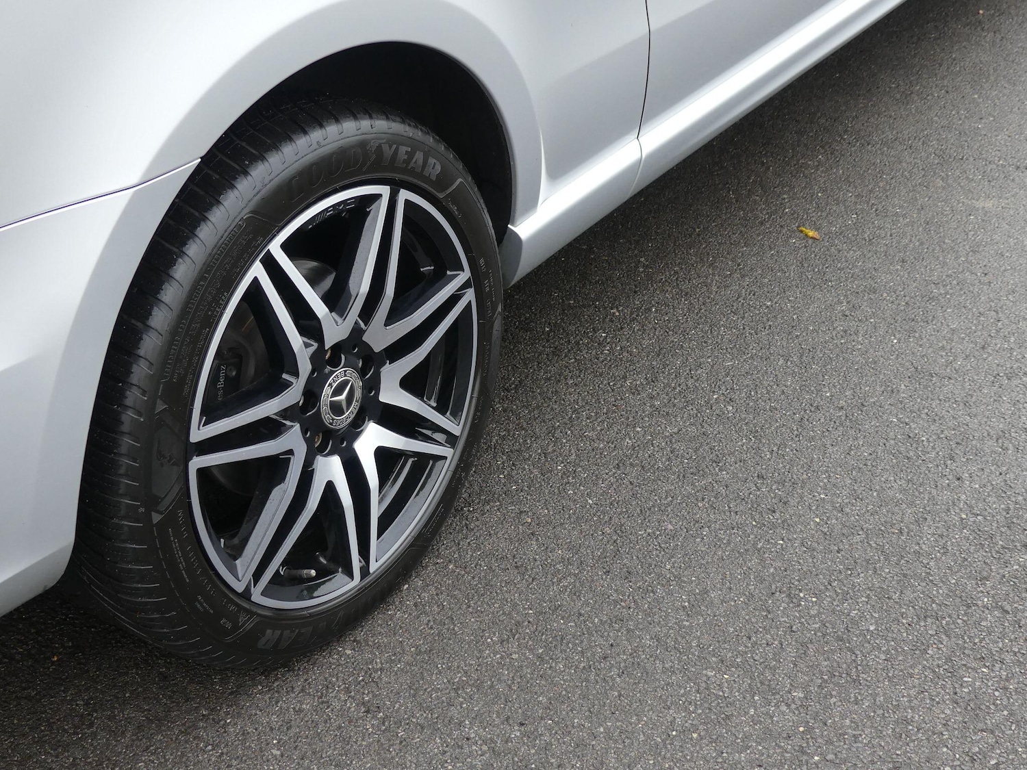 Used Mercedes-Benz V-Class 2024 for sale - 76992735: Photo 11