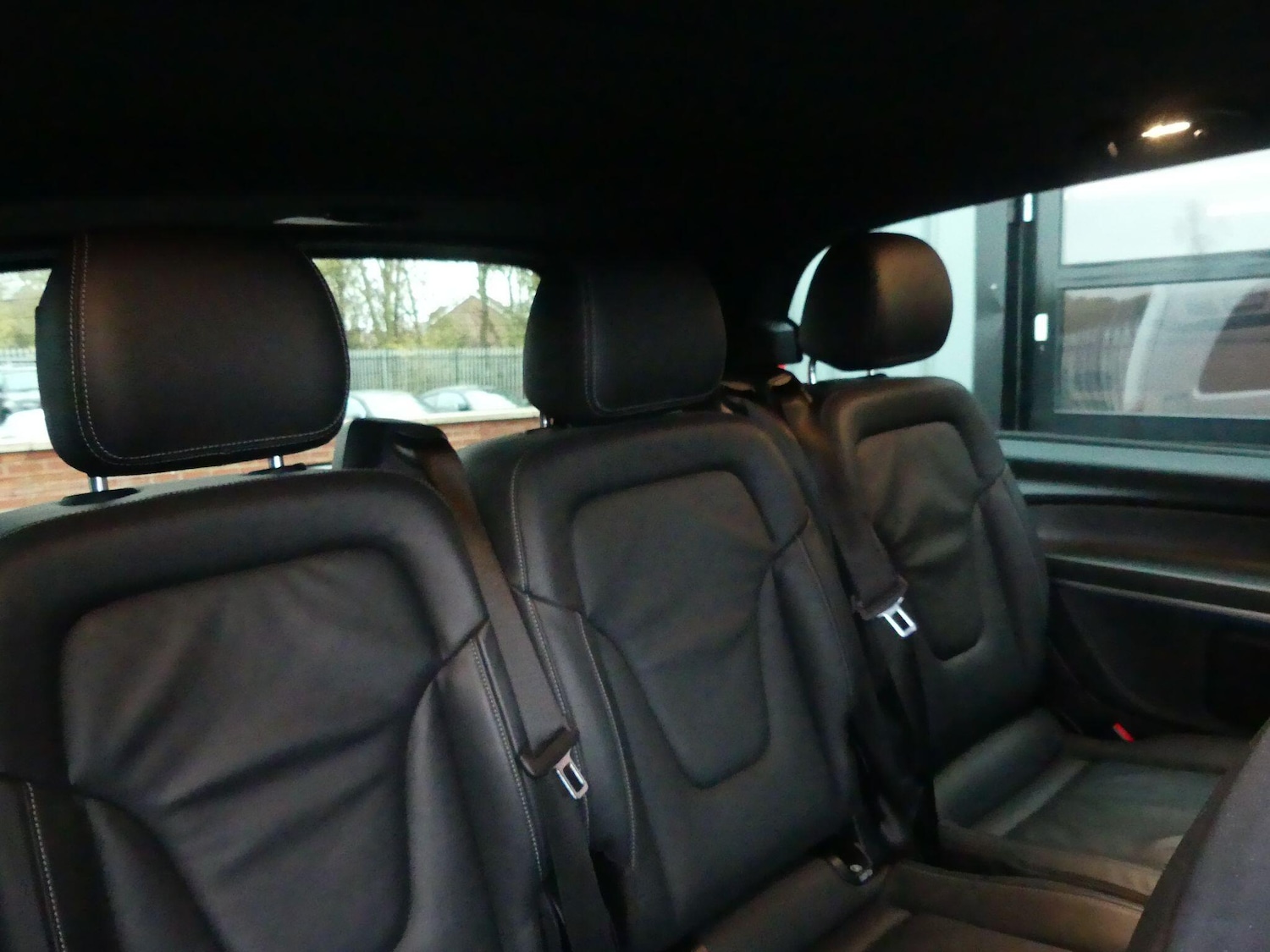 Used Mercedes-Benz V-Class 2024 for sale - 76992735: Photo 15