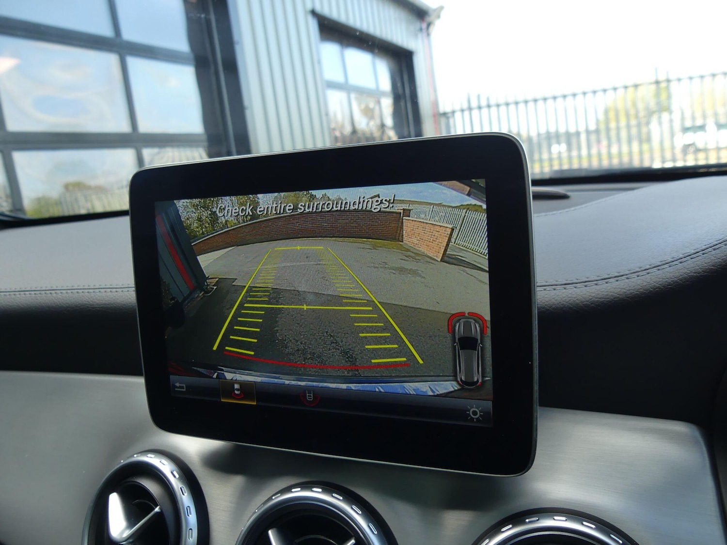 Used Mercedes-Benz GLA 2017 for sale - 76388029: Photo 25