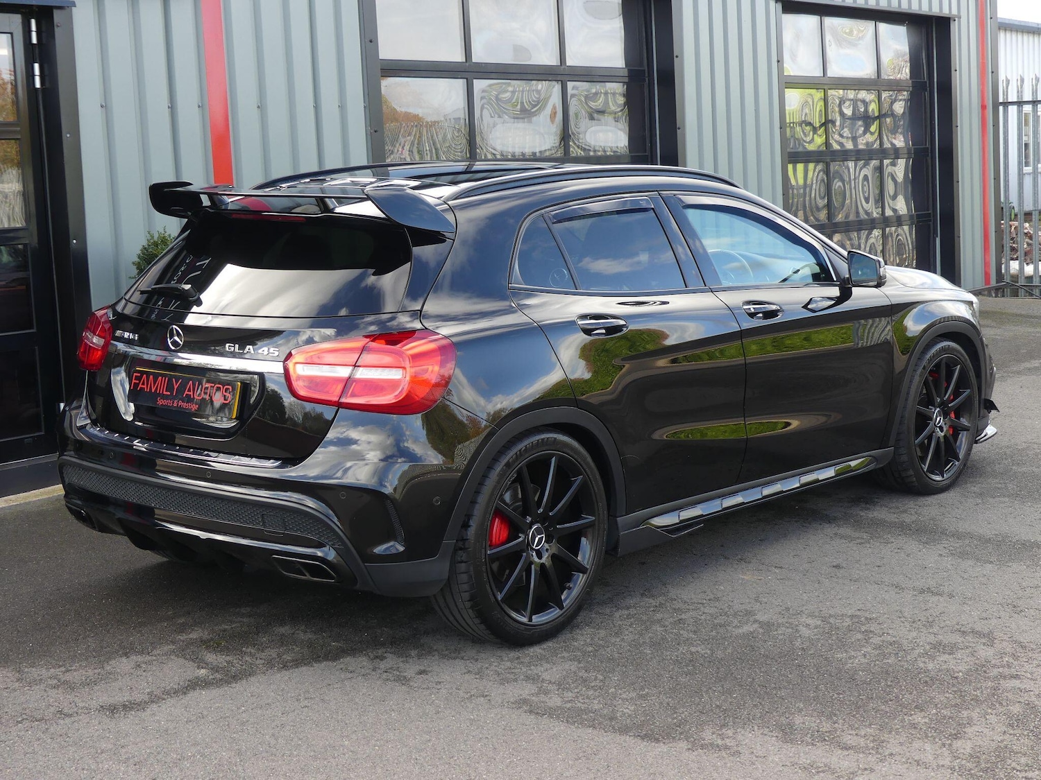 Used Mercedes-Benz GLA 2017 for sale - 76388029: Photo 8