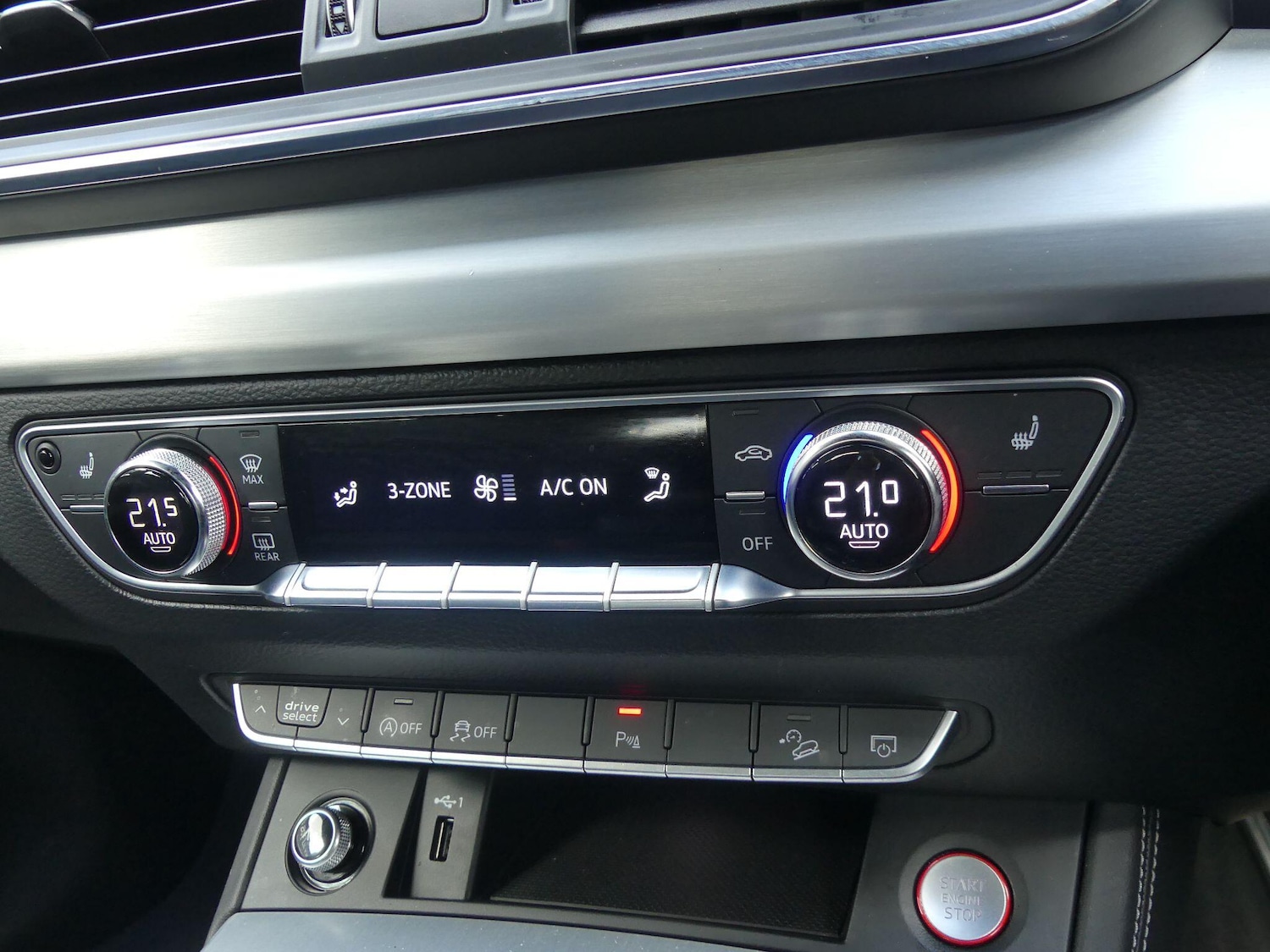 Used Audi Q5 2020 for sale - 77387550: Photo 15