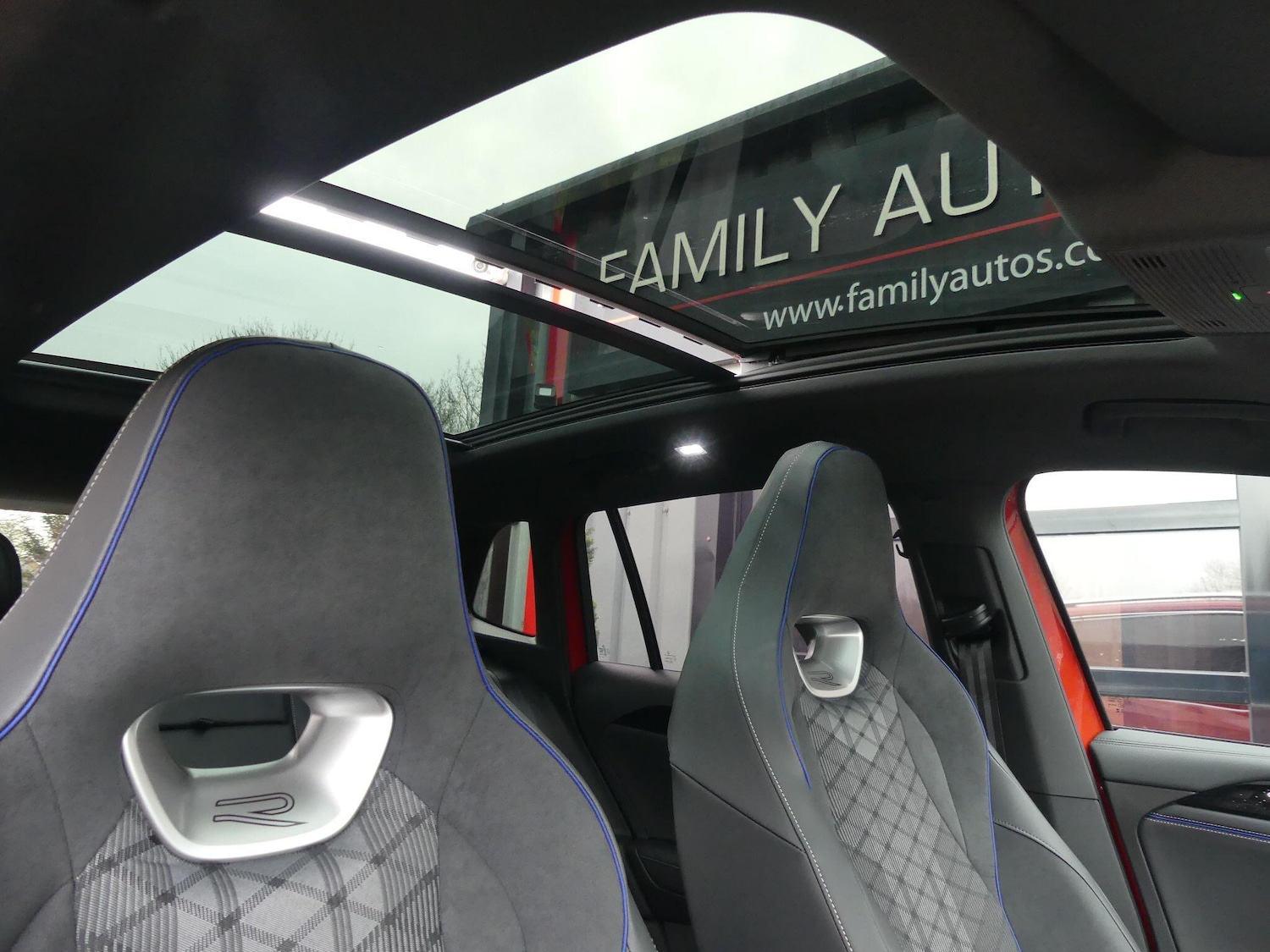 Used Volkswagen Tiguan 2025 for sale - 77119922: Photo 2