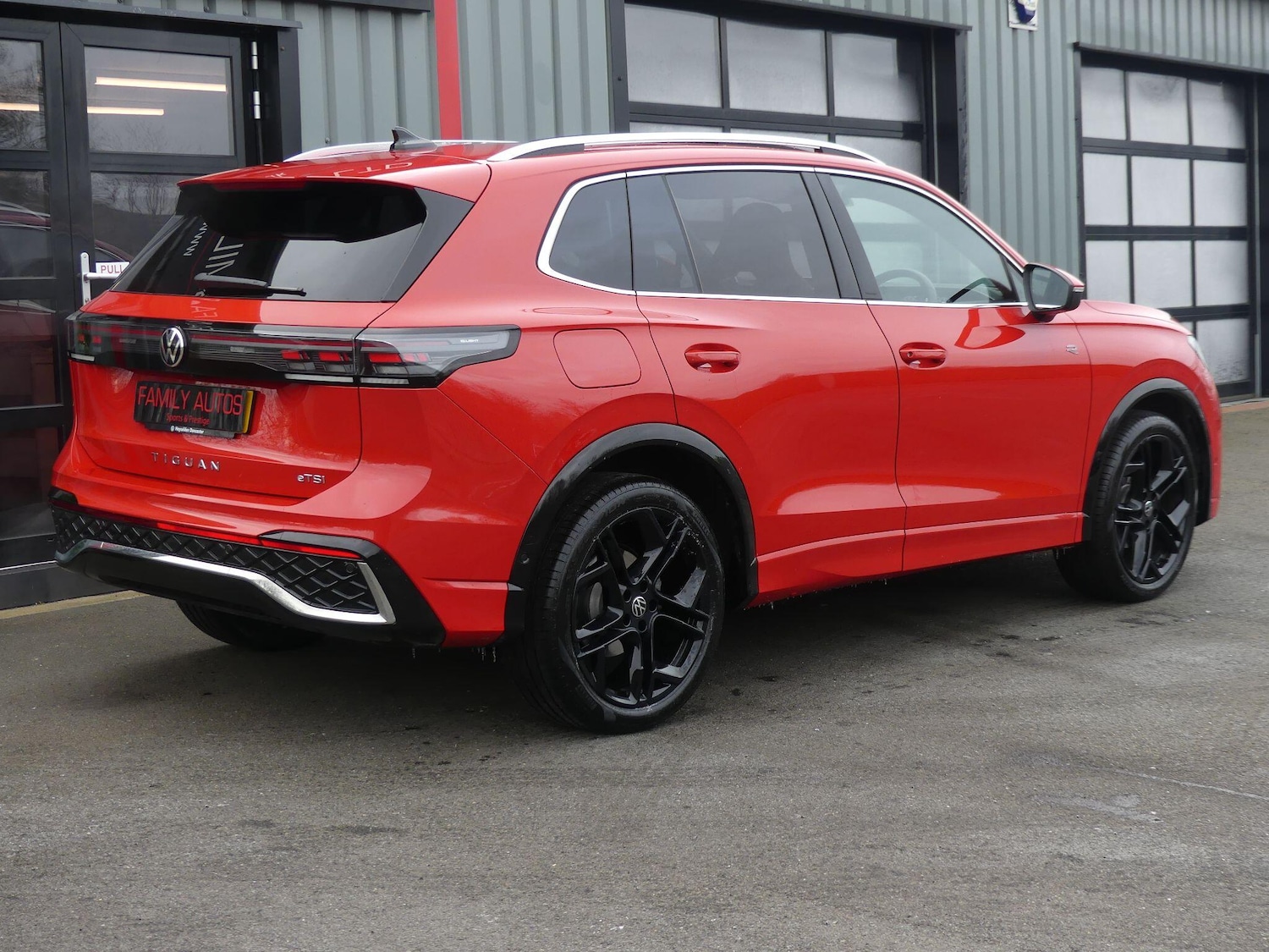 Used Volkswagen Tiguan 2025 for sale - 77119922: Photo 7