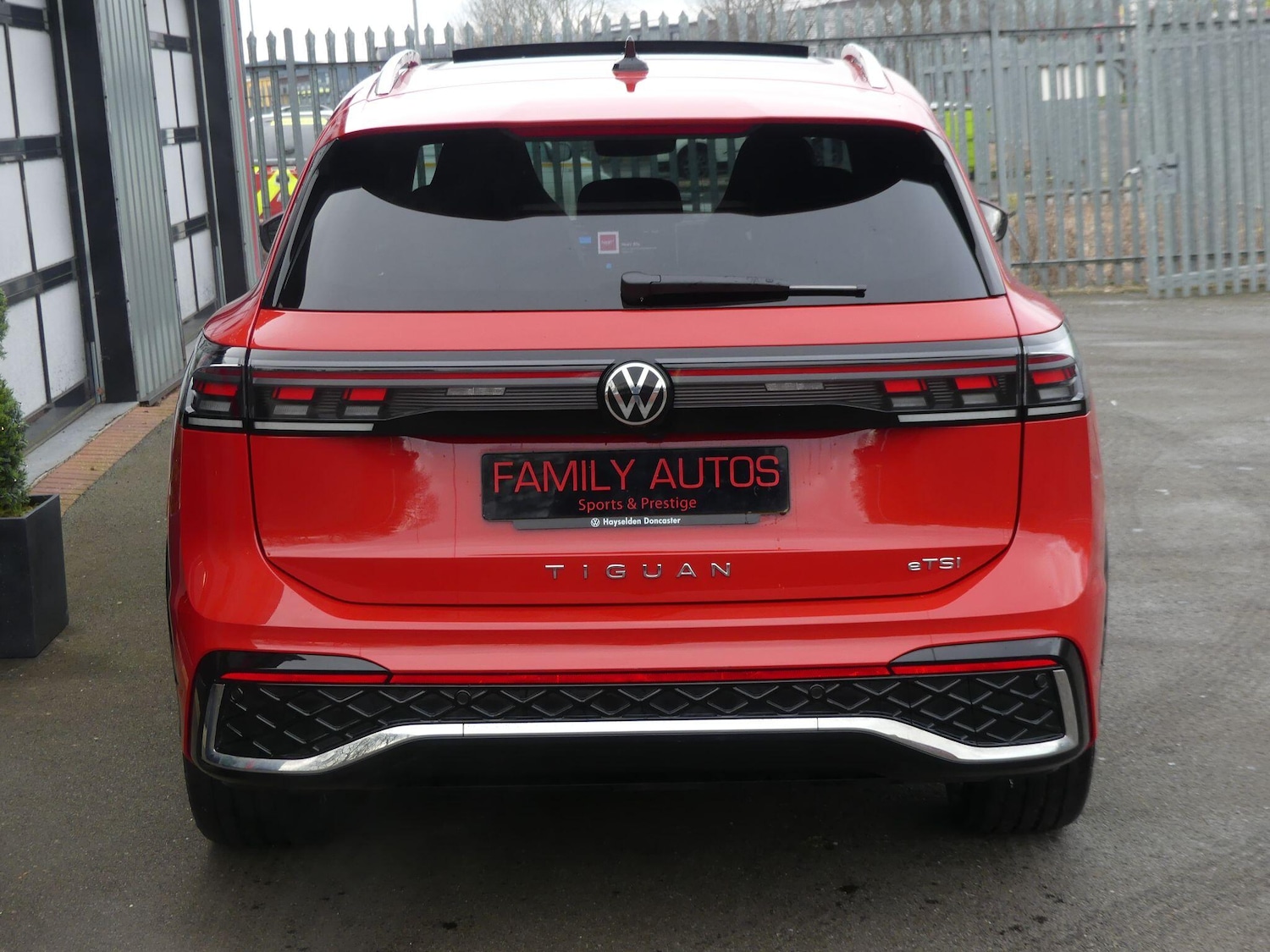 Used Volkswagen Tiguan 2025 for sale - 77119922: Photo 9