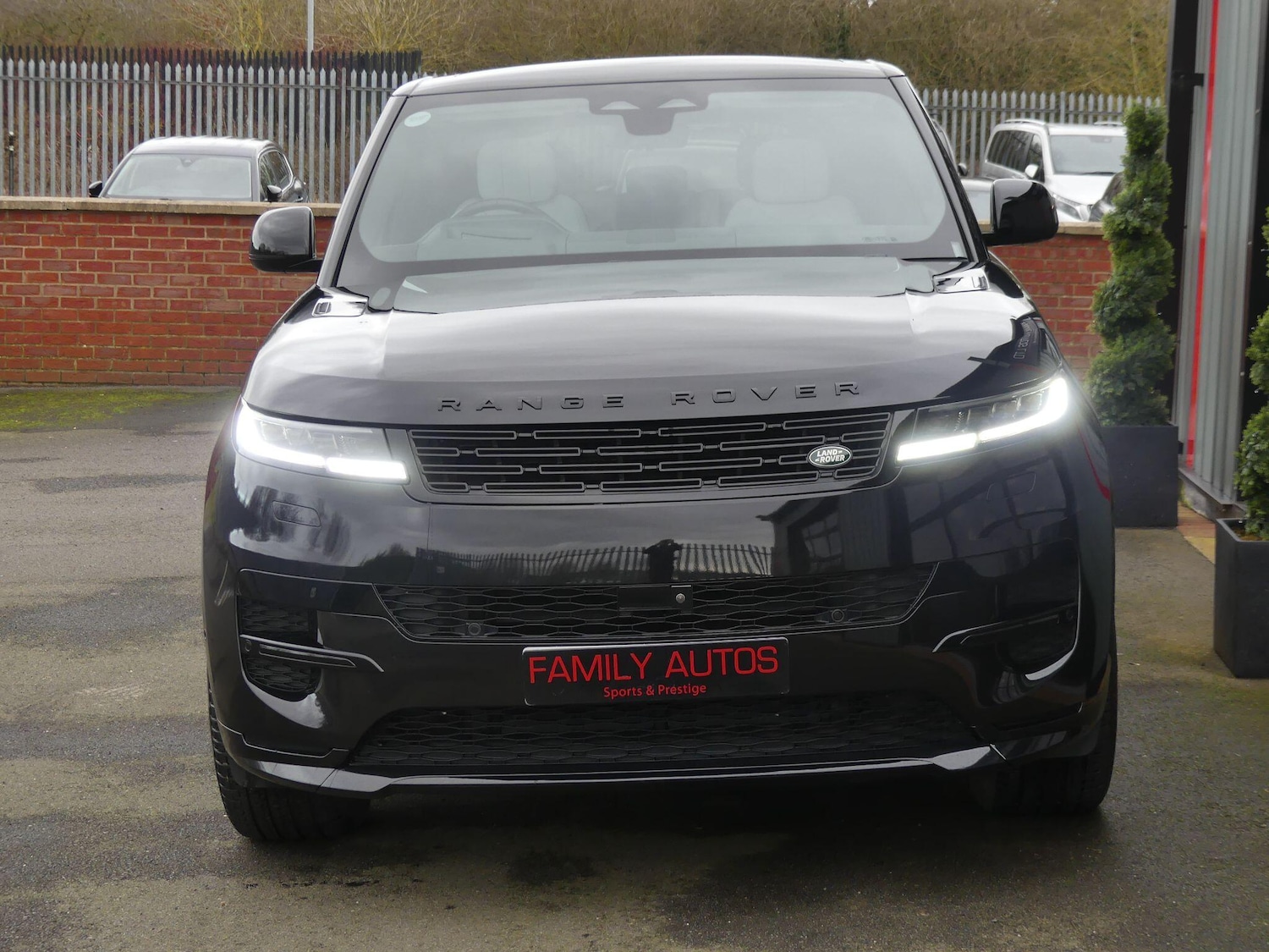 Used Land Rover Range Rover Sport for sale - 77586945: Photo 4