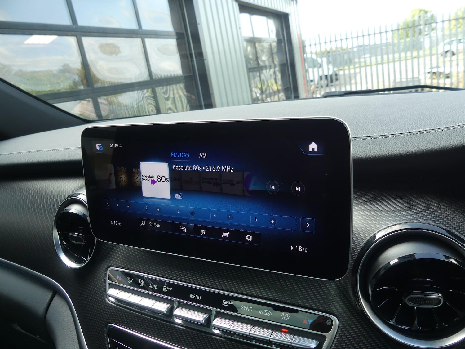 Used Mercedes-Benz V-Class 2023 for sale - 76152851: Photo 17