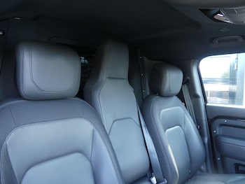 Used Land Rover Defender 110 2023 for sale - 75531053: Photo