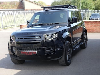 Used Land Rover Defender 110 2023 for sale - 75531053: Photo