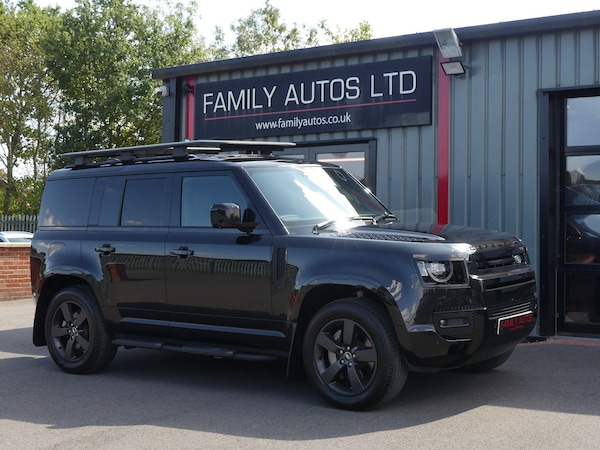 Used Land Rover Defender 110 2023 for sale - 75531053: Photo 7