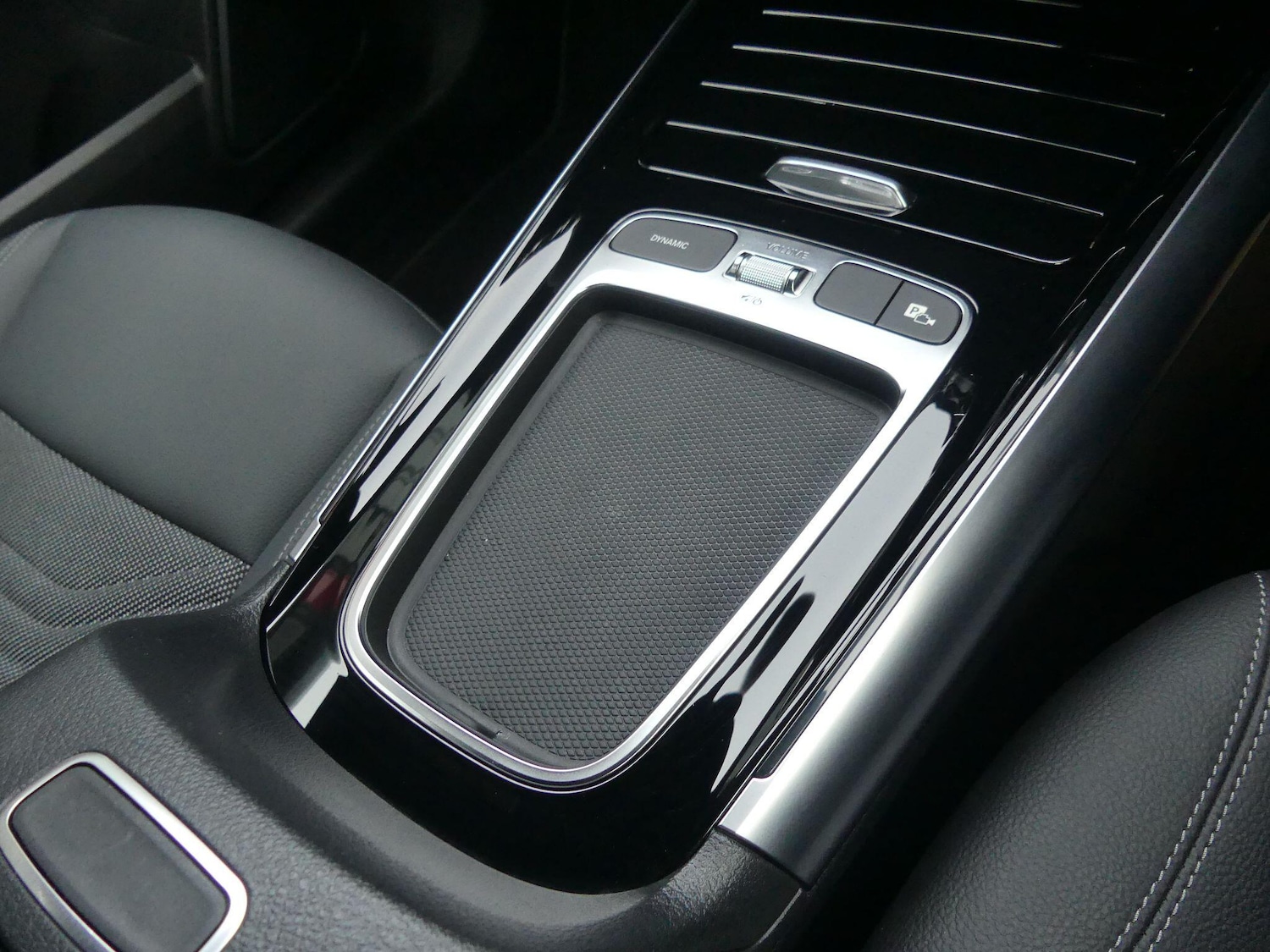 Used Mercedes-Benz GLA 2024 for sale - 76802301: Photo 15