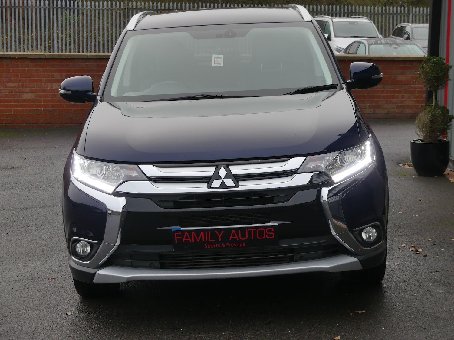 Used Mitsubishi Outlander 2015 for sale - 77015701: Photo 4