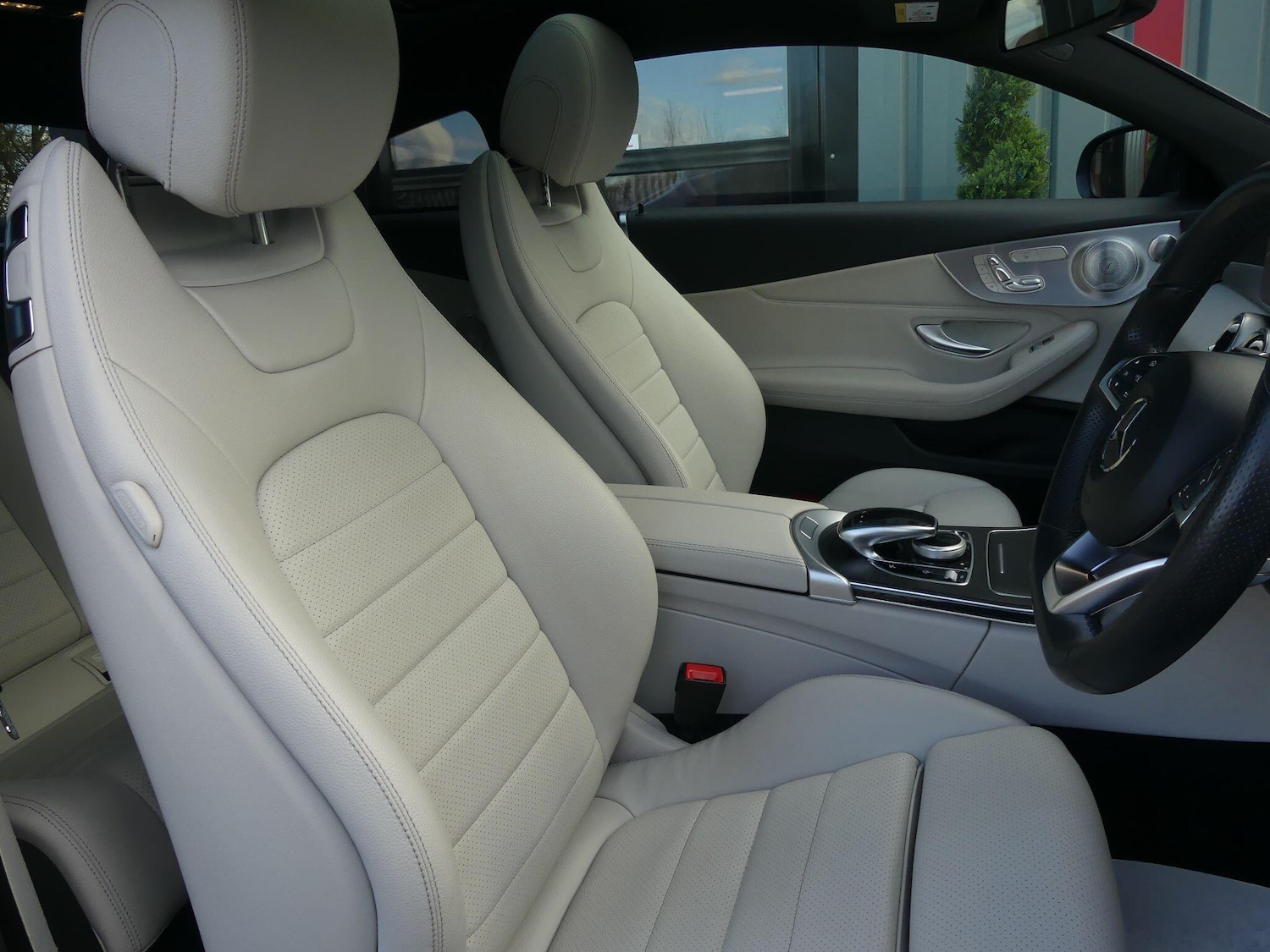 Used Mercedes-Benz C Class 2018 for sale - 78034219: Photo 14