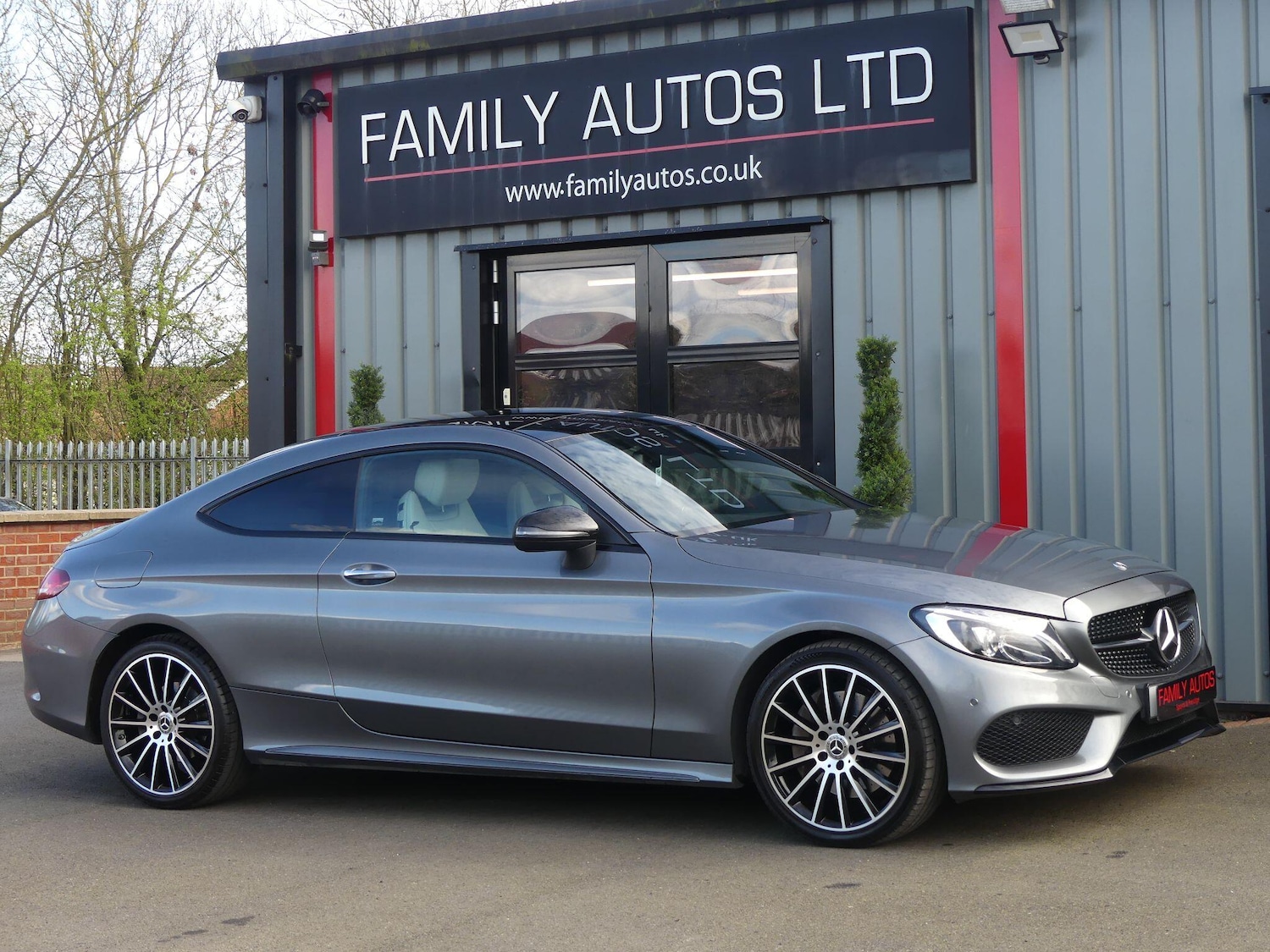 Used Mercedes-Benz C Class 2018 for sale - 78034219: Photo 5