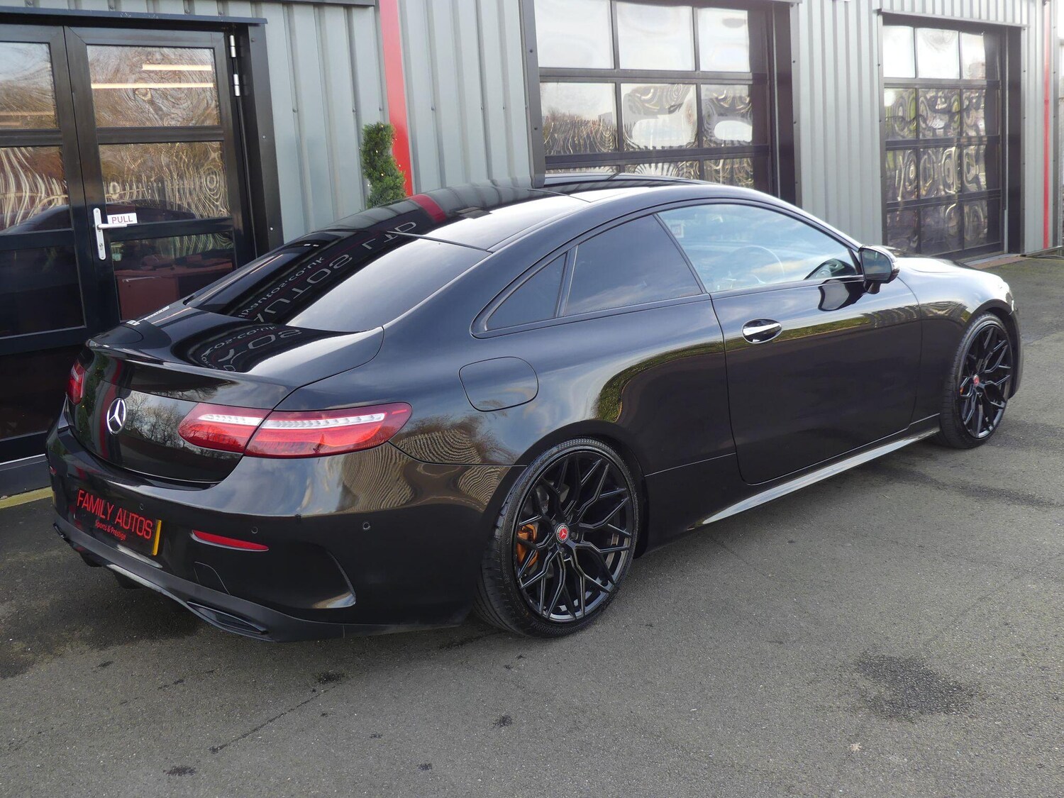 Used Mercedes-Benz E Class 2019 for sale - 77658068: Photo 8