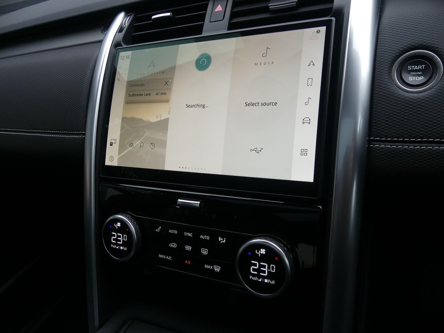 Used Land Rover Discovery 2023 for sale - 77510459: Photo 15