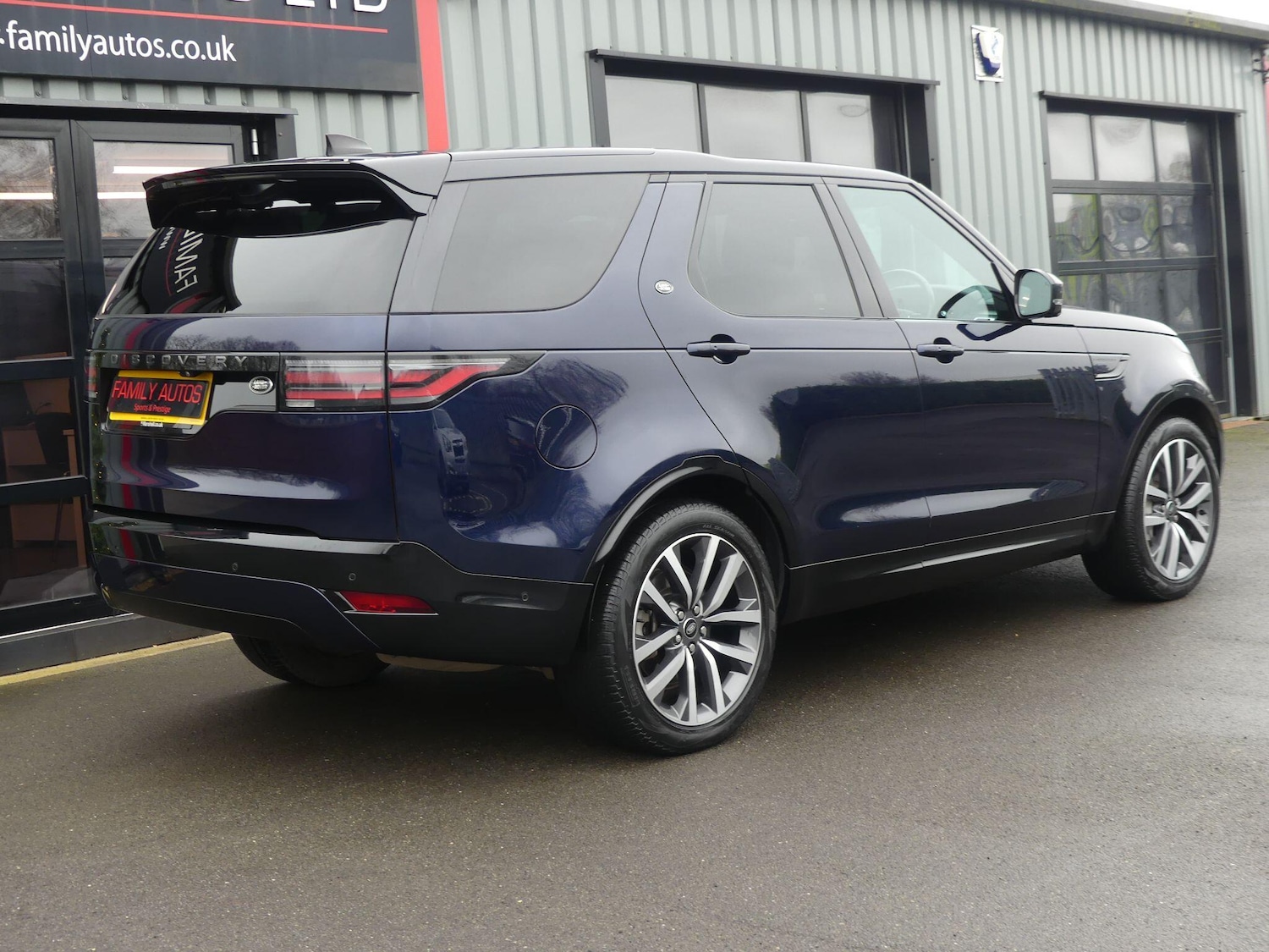 Used Land Rover Discovery 2023 for sale - 77510459: Photo 7