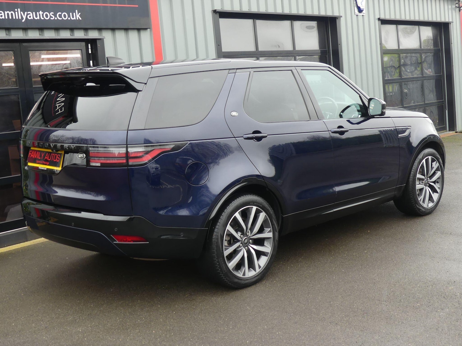 Used Land Rover Discovery 2023 for sale - 77510459: Photo 8