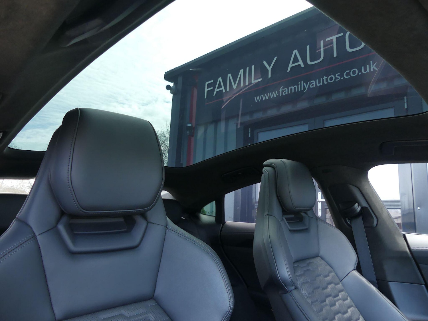 Used Audi e-tron GT 2022 for sale - 77737405: Photo 2