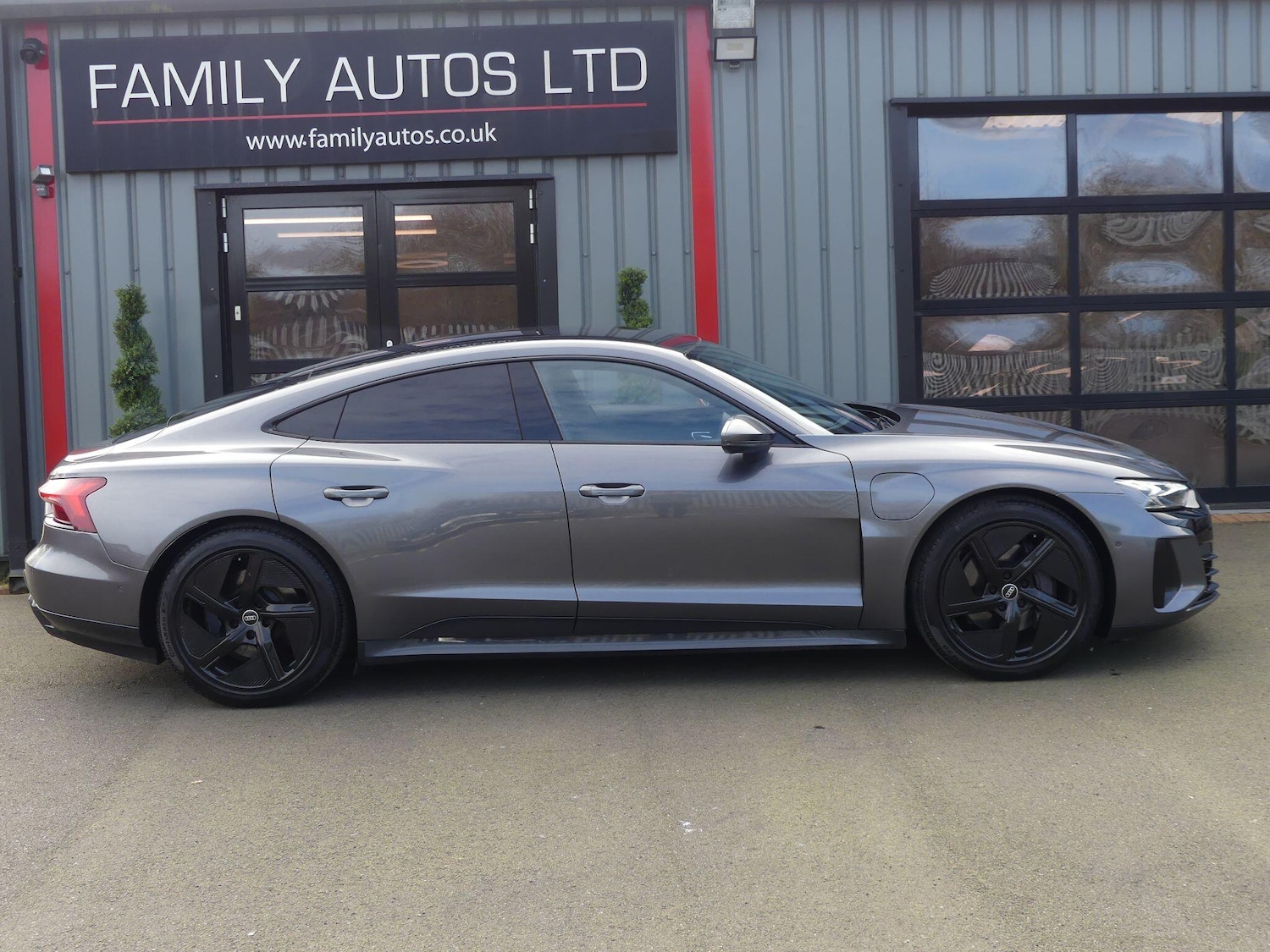 Used Audi e-tron GT 2022 for sale - 77737405: Photo 7