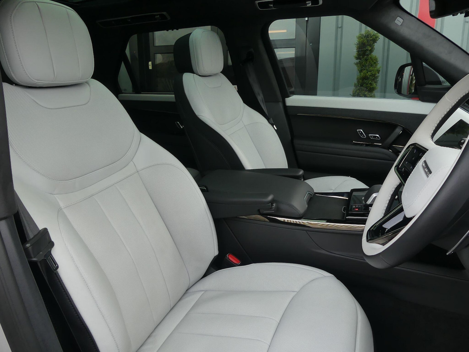 Used Land Rover Range Rover Sport 2025 for sale - 77496852: Photo 16