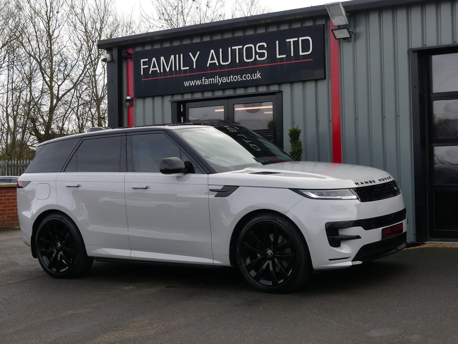 Used Land Rover Range Rover Sport 2025 for sale - 77496852: Photo 5