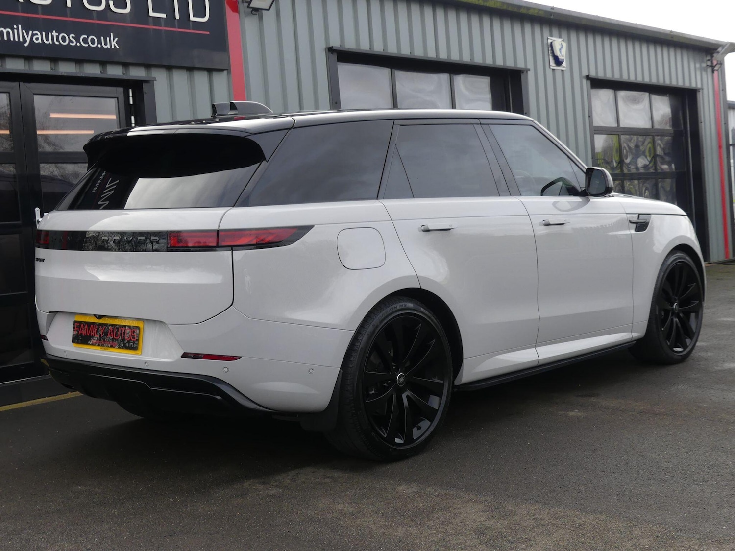 Used Land Rover Range Rover Sport 2025 for sale - 77496852: Photo 7